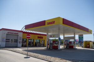 TANKER Senica