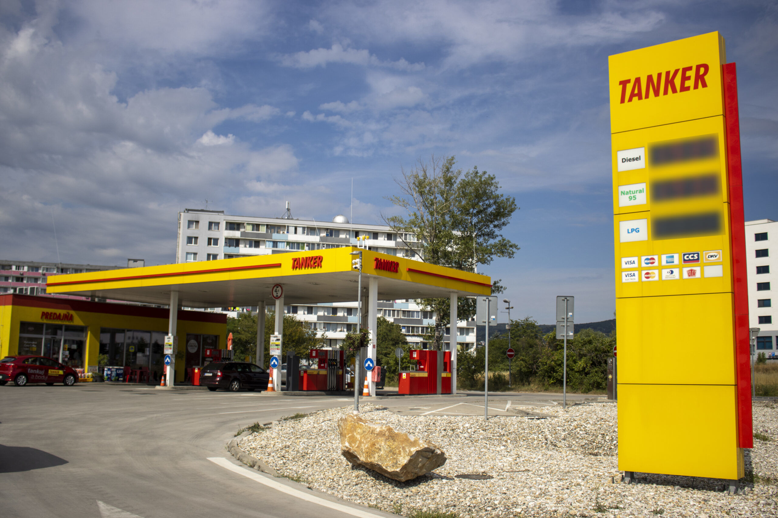 TANKER Bratislava, Rybničná